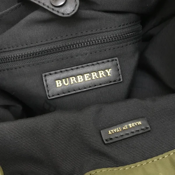 Military backpack Size:28.15.42cm Code:580912