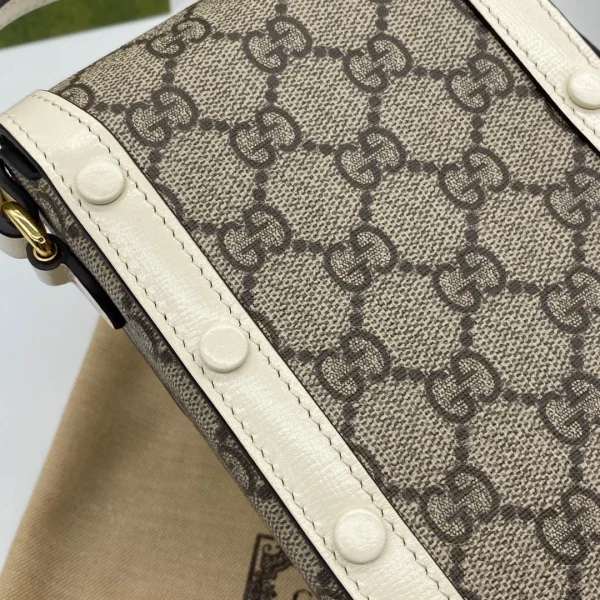 Model: 625615 Size: W11.5xH17xD4cm