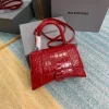 Hourglass bag Model: 8895 Size: 23x10x24cm