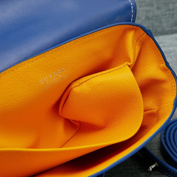 goyard Saigon bag Size: 18*15*20*9cm