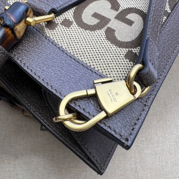 Model: 655658 Size: 35x30x14cm
