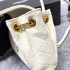 Lambskin Size: 18x13x6cm Code: 672838