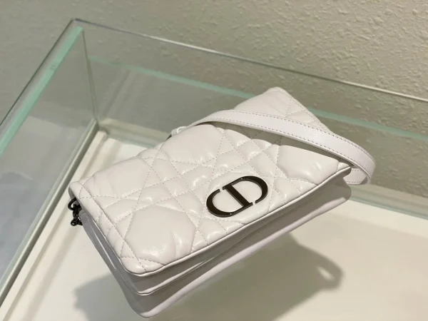 Caro Collection Chain handbag