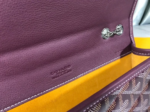 Alexandre Chain Bag Size: 24*15*6cm