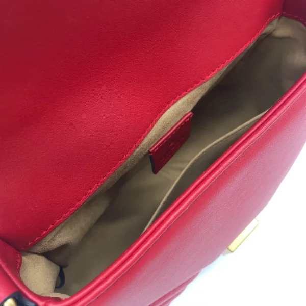 Model: 547260 Size: 21x15.5x8cm