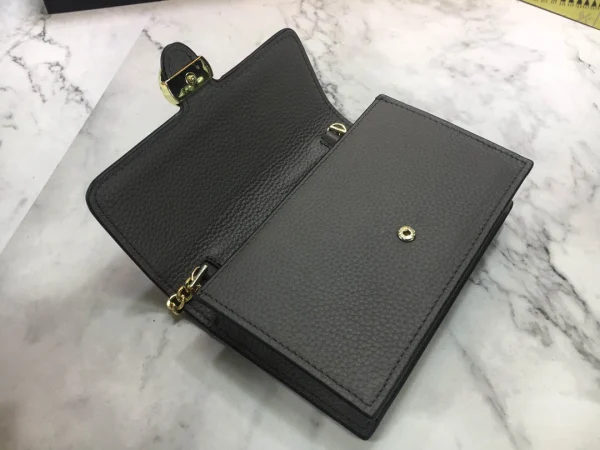 Model: 499808 Size: 20*12*6cm