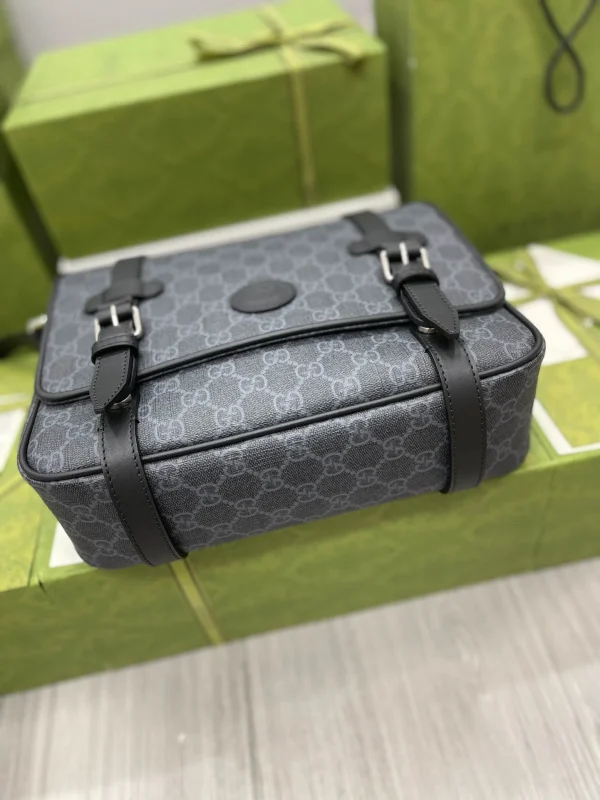 Model: 658542 Size: 28*24*8.5cm