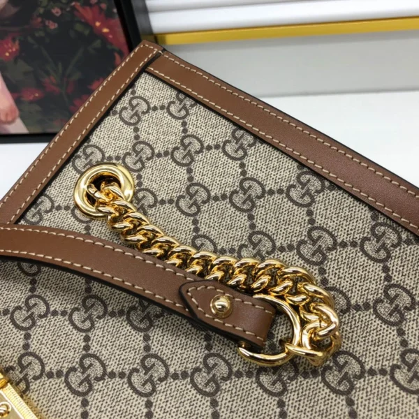 Model:479197 Size:35x23.5x14cm