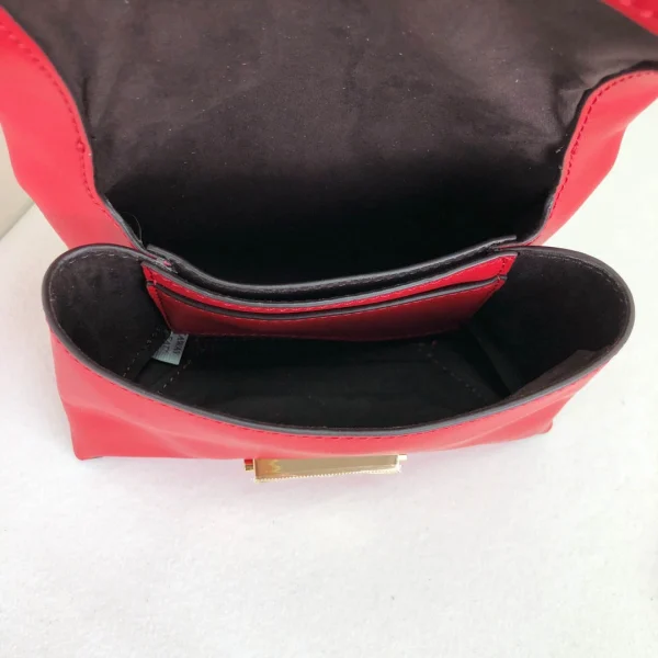 MK Handbag Size: 18/13/9cm