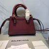 Burgundy Size: 18cm
