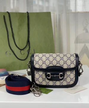 Model: 658574 Size: 20.5X14.5X5.5cm