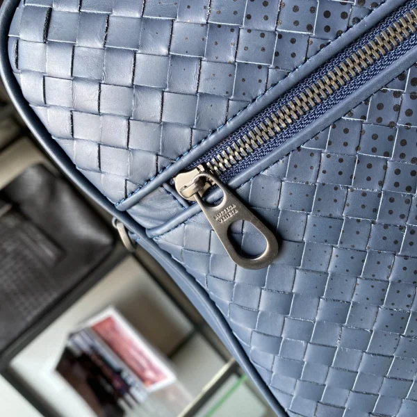 BV Briefcase Size: 36cm 98014 Blue