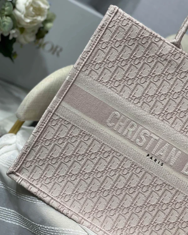 Book ToteOblique Series Size: 36.5 *28*17.5cm 41.5*38*18cm