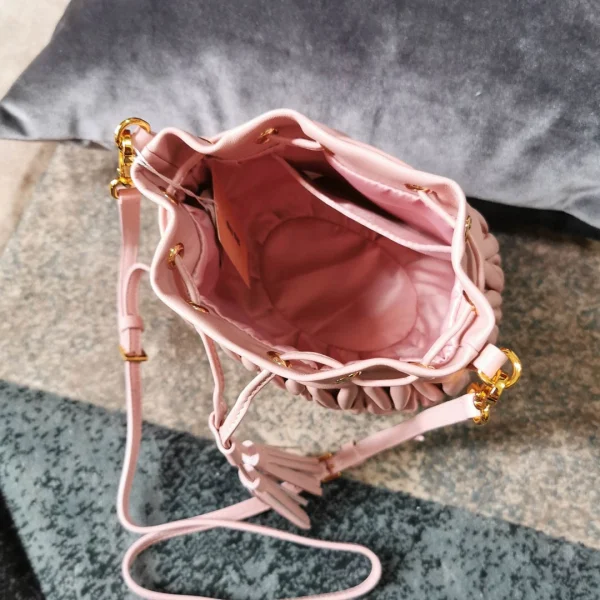 Miu Miu sheepskin size: 18, 20, 12 light pink Model: 5BE014