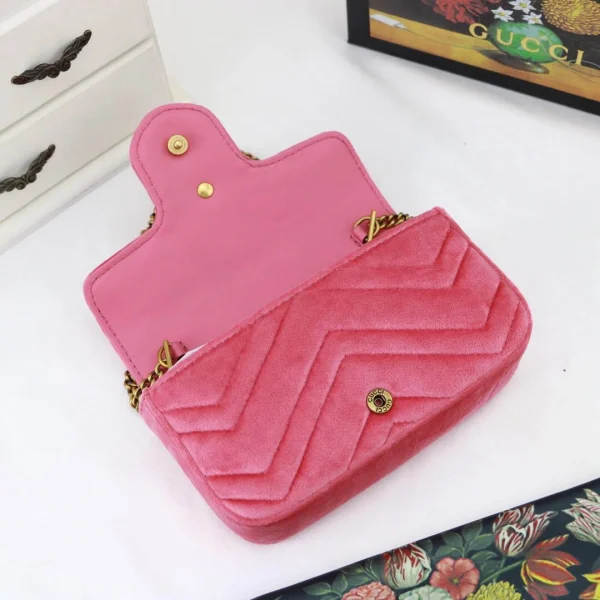 Model: 476433 Size: 16.5x10.2x 5.1cm