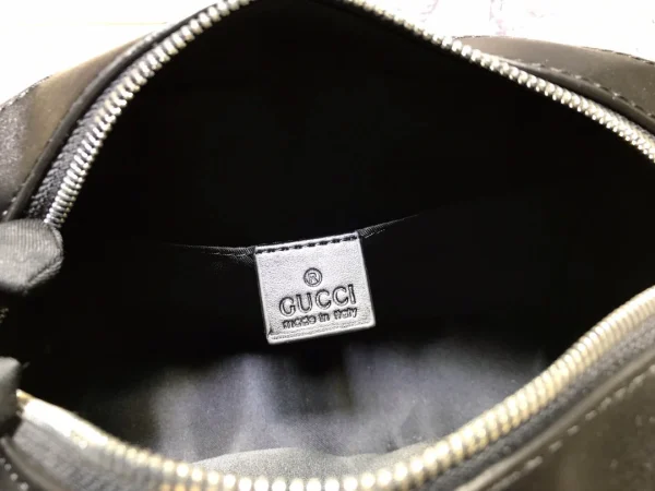 Model: 574886 Size: 24.5x15x7cm