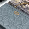 Caro Chain Clutch Size:19x14x3cm
