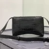 Model: 671355 Size: 25.5x6x16cm