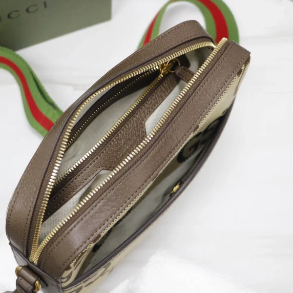 Model: 675891 Size: 25.5X20X6