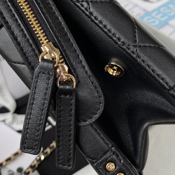 Size: 1520.510.5