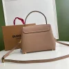 Calfskin bag Size:W25.5*H29*D10cm Code:400123