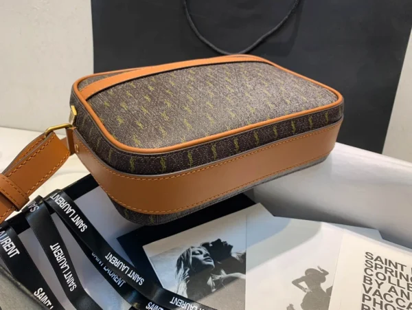 Camera bag Model£º669957 Size£º21.5x15x7cm