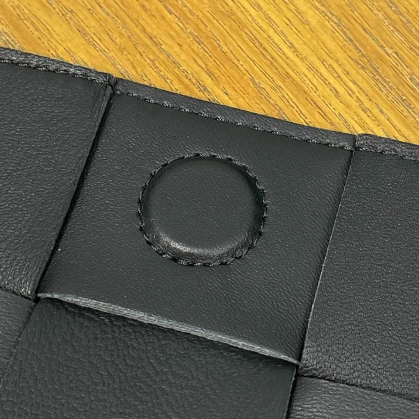 BV CASSETTE bag Size:23x15cm 666870