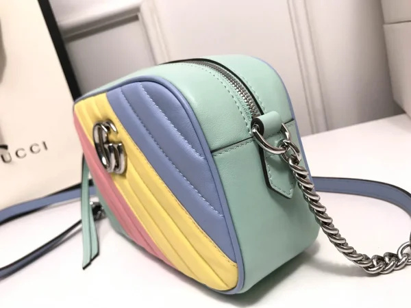 Model: 447632 Size: 24*13*7cm