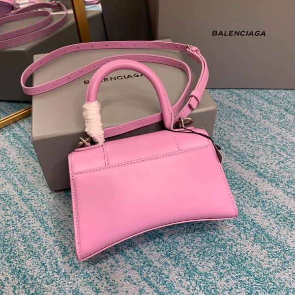 Model: 8896 Small: 19x8x21cm