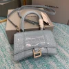 Hourglass bag model: 8896 small: 19x8x21cm