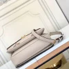 Louis Vuitton size: 25x19x7cm