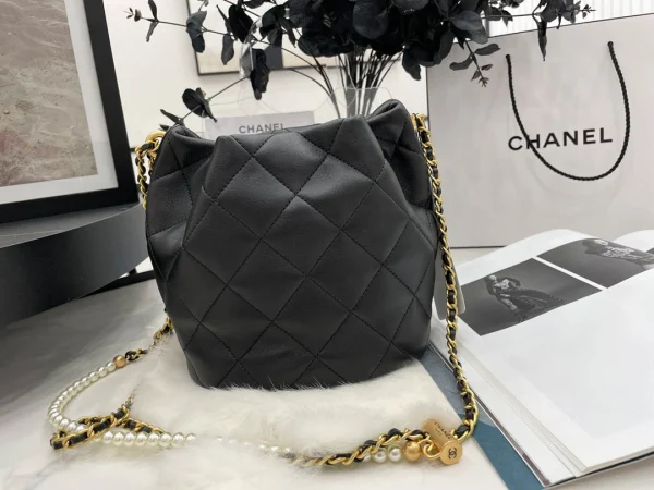Bucket Bag Dimensions: 17.5x17x14