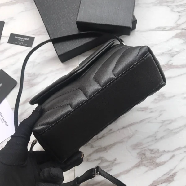 Crossbody bag Size£º20x7x15cm Code£º392255