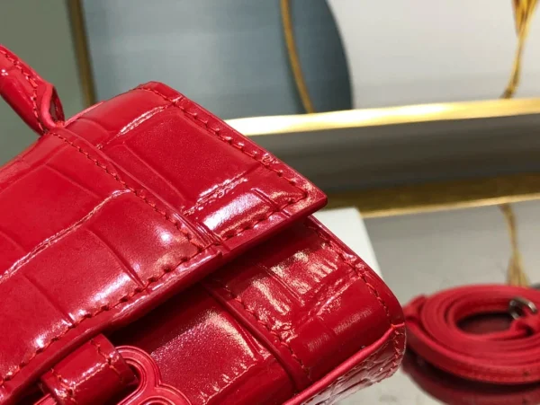 Balenciaga Model: LG0115 Size: 11.5x14x4.5cm