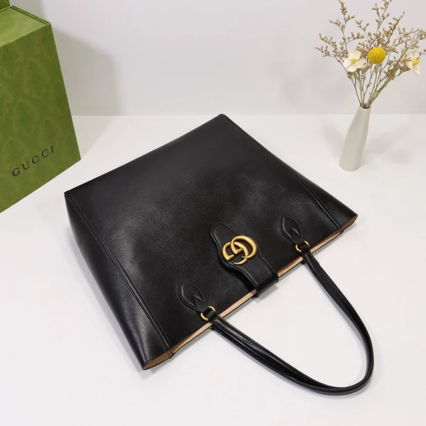 Model: 649577 Size: 35x32x11cm