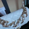 680AS1354 Size: 16*24*6cm