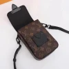 Louis Vuitton Model No. 69405 Size: 15x17x8 cm