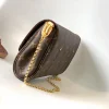 Louis Vuitton Size: 28.0 x 15.0 x 4.0 cm