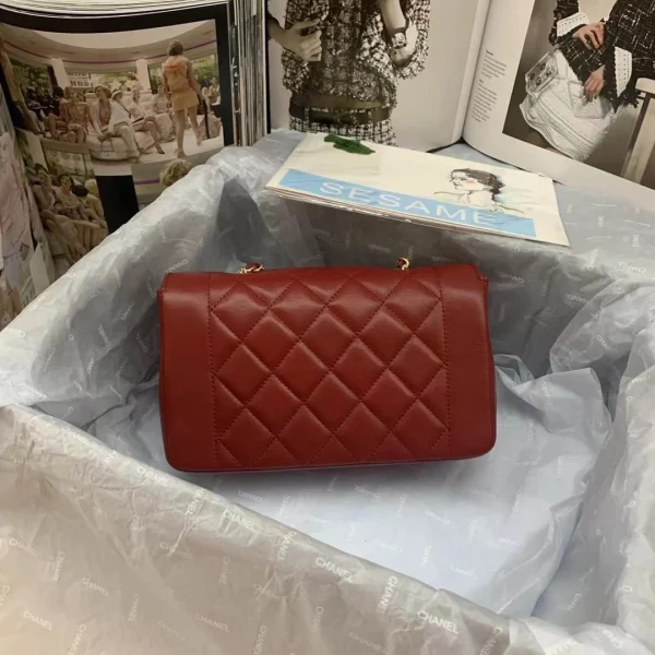 Antique Bag Shoulder Size: 23 14 7cm Style: AS1477
