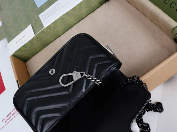 Model: 699757 Size: 16.5x10.2x5.1cm