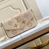 Louis Vuitton size£º21x12x3cm