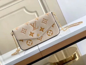 Louis Vuitton size£º21x12x3cm