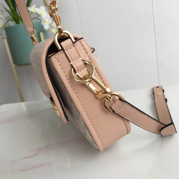 MK Size: 34*15*30*43 Model: 018