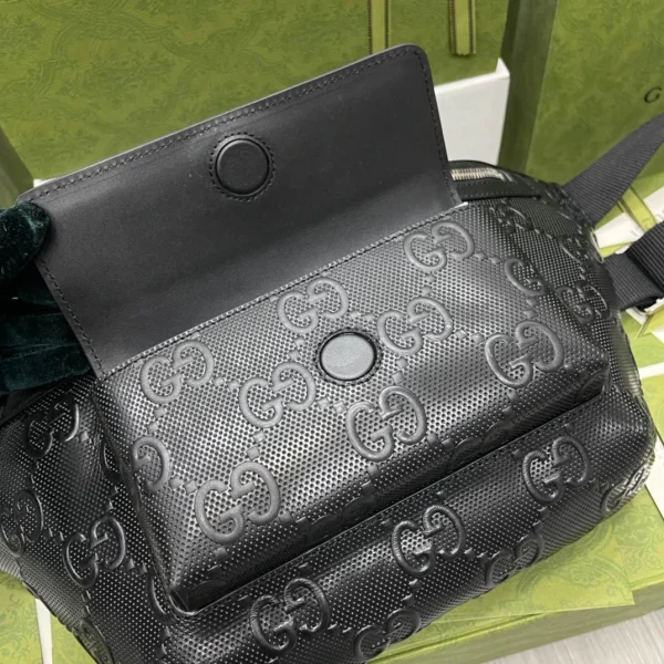 Model: 645093 Size: 28*18*8cm