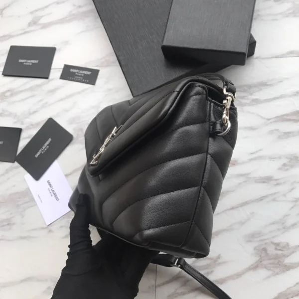 Crossbody bag Size£º20x7x15cm Code£º392255