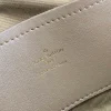 Louis Vuitton Size: 18 x 11 x 10 cm