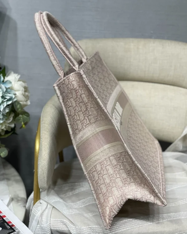 Book ToteOblique Series Size: 36.5 *28*17.5cm 41.5*38*18cm
