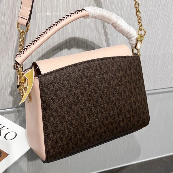 Mk Crossbody Tote Size: 21cmx9x14 Model: 340320300