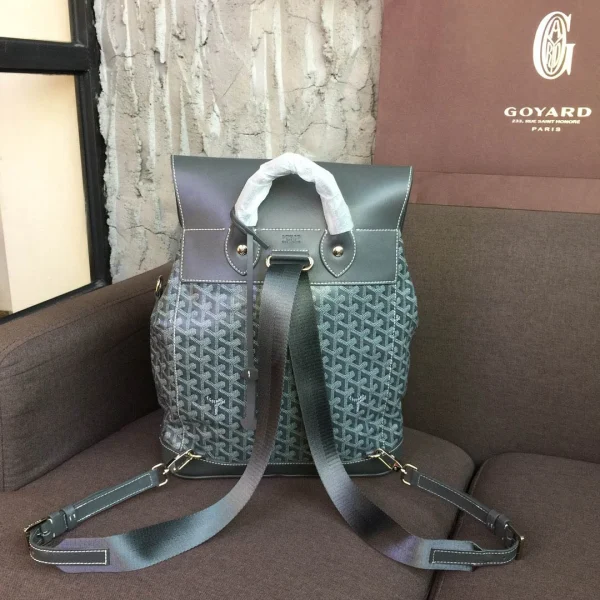 GOYARD shoulder bag size:31*15*40cm