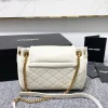 Lambskin Size: 18x13x6cm Code: 672838